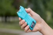 Електрошок с мини фенер Sabre Turquoise 120lum